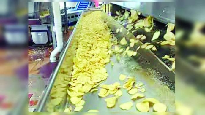 ‘ક્રેક્સ’ બ્રાન્ડની DFM Foods ખરીદવા બાલાજી વેફર્સ સહિતની દિગ્ગજ કંપનીઓ મેદાનમાં : રૂ.5,000-5,500 કરોડના સોદાની શક્યતા